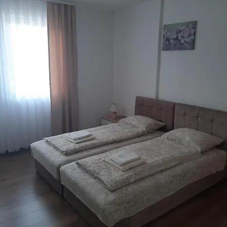 Vila Centar Mb * Sjenica